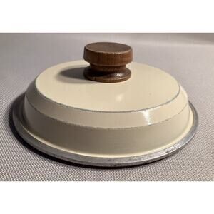 Club Aluminum ￼1 1/2 Quart 7" Sauce Pan Cover Lid Wood Handle Vintage